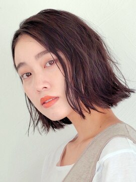 ルームス(ROOM’S) 切りっぱなしボブ