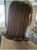 少し長めの切りっぱなしボブ☆