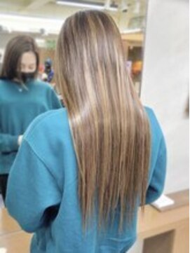 ディア(.eer) ((切りっぱなしボブ→ハイライトロング)) // シールエクステ80枚