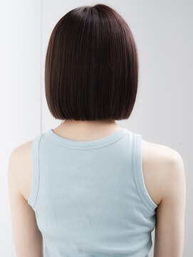 エインアンリー 表参道(AIN.ANLY.) ◯薄めバング短めバングフェイスレイヤーカット切りっぱなしボブ