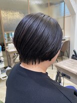 キュート Cute 首元スッキリショート