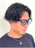ブリーチ毛でもかかる、縦落ちツイストパーマ
