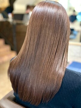 シュモレポルターレ(Shumore portare) 美髪縮毛矯正/ミディアムヘア/暗めカラー/グランマッシュ/東雲