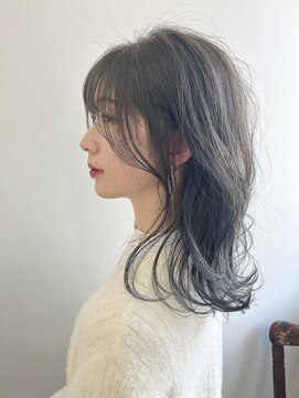 ヴィアルス 美園店(VIARS) グラデーションオリーブグレーカラー