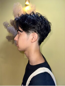 アクセント(ACSENT)の写真/ミディアムレイヤーから短髪まで幅広く対応可能。流行りの"曲がる縮毛矯正"なども、お任せください!