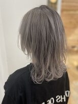 マグサロンギャラリー(Mag salon gallery)&nbsp;ブリーチカラー×ミルクティーベージュ◎韓国風くびれヘア
