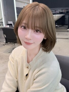 シェノン 表参道(CHAINON) ブリーチ無しカラー　ベージュ ミルクティーベージュ 内巻きぼぶ