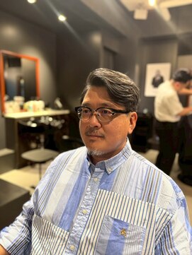 ザ マン ニューヨーク 神谷町店(THE MAN NewYork) 大人外国人風メンズイケオジフェード：安良城瑠夏