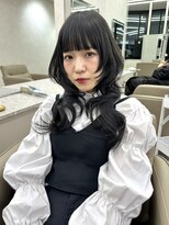 ソメルン 秋葉原&nbsp;秋葉原で叶えるブルーブラックロングヘア
