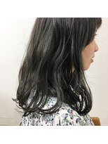 キー(kii)&nbsp;暗めスモーキーグレー