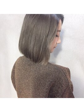 ミント(mint) *カーキグレー×サラッとボブ*