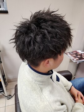 アールモンドヘア新世界 ツイスト