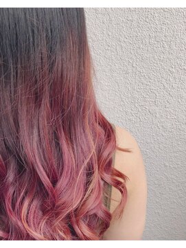 ローカル 飯田橋(Local) マンゴーグラデーション