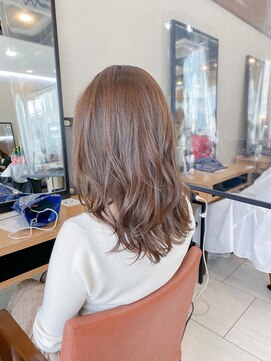 ラフ フロム ガーデン(Laf from GARDEN) 【脱白髪染め】ライトブラウンくびれミディアム40代ヘアスタイル
