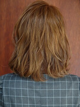 ヘアカラーカフェ 神戸六甲店 (HAIR COLOR CAFE) 【40代50代に人気の白髪染めアッシュ】オリーブグレージュ