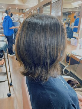 プレッソヘアー Presso hair 外ハネボブ