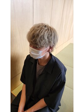 ニアウ 伊勢崎連取店(Niau) マッシュウルフ