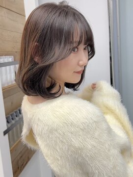 ビュー フクオカ(VIEW FUKUOKA) モードに大人可愛いダークアッシュイメチェンボブ