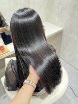ロッタクッチ 表参道 青山(LOTTA CUCCI) 透明感たっぷりグレージュカラー