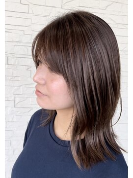 ラウレア(Laule'a) イルミナカラーで艶カラー