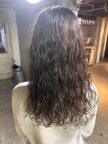 ロイジー(roijir)&nbsp;【表参道　roijir】ソバージュ風パーマ×スパイラルパーマ