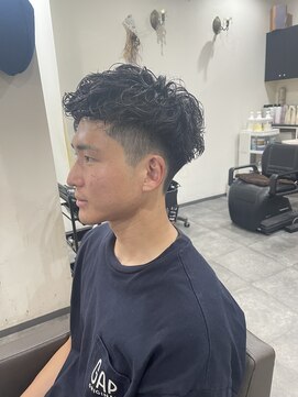 ヘアープロポーザー ラグ(hair proposer Leggu) 短髪スペインカール