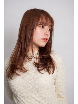 ルフュージュ バイ プロデュース 相模大野店(Refuge by Produce) レイヤーカット/重めバング/アプリコットベージュ