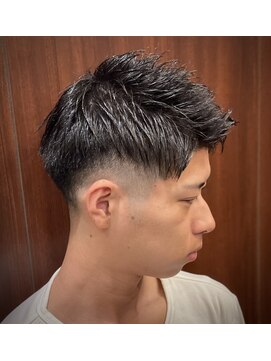 アントレース 東池袋店(UNTRACE) ツーブロック・フェード 【メンズ/バーバー/理容室】