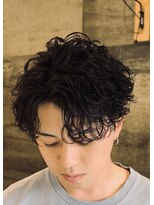 メンズギフト(men's GIFT)&nbsp;大分波巻きスパイラルパーマ刈り上げツーブロックマッシュ