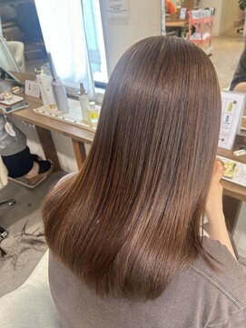 ココルアナ(coco luana) ブリーチ、ハイトーン、ケアブリーチ、韓国、前髪カット