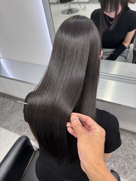 イオエ 心斎橋(ioe) 髪質改善トリートメント20代30代40代【髪質改善】