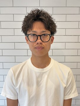 バック(BUCK) アクティブショート
