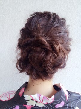 エフ アヴェダ 木の葉モール橋本(F AVEDA) 簡単浴衣アレンジ