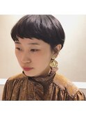 オン眉ショート