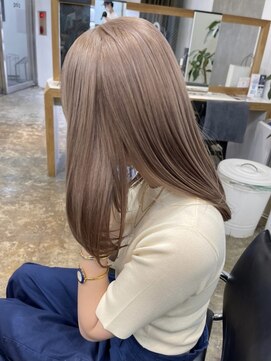 サンク 原宿 表参道(cinq) ミルクティーベージュダブルカラーインナーカラーケアブリーチ