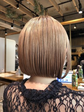 トゥルース 獨協大学前店(Hair&Make TRUTH) パツっとボブ