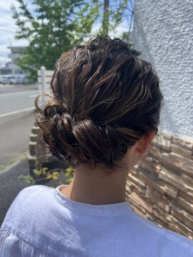 コレットヘア(Colette hair) 【ギブソンタック　まとめ髪　アップスタイル】