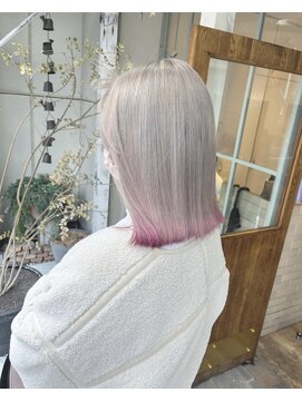 シード 成増 下赤塚店(ced.) ホワイトベージュ＆ピンク