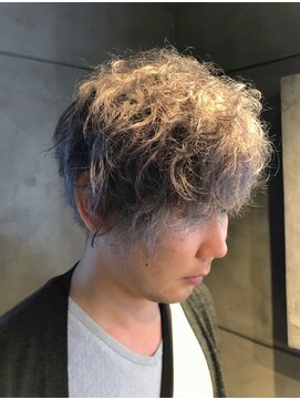ディスイズバーバー(THIS IS BARBER) 30代40代　ツイストスパイラル　アッシュカラー【札幌】