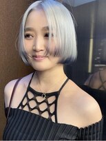トニーアンドガイ 青山店(TONI & GUY) ホワイトカラー × ブルーブラック裾カラー
