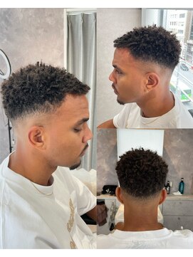 メグロバーバーショップロッポンギ 目黒六(MEGURO BARBER SHOP 6PPONGI) フェードスタイル