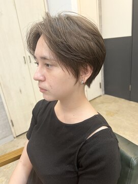 ザ キャンバス ミヤザキツネヒサ(THE CANVAS 宮崎恒久) くびれショート/小顔ショートハンサムショート basi