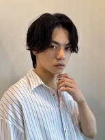 クロト(Clotho) センターパート/フェザーパーマ/波巻きツイストスパイラル