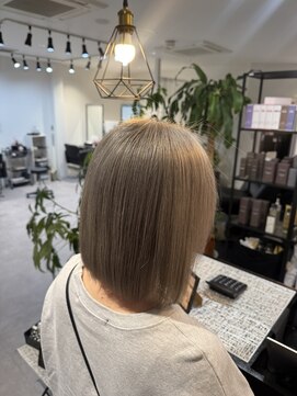 ファン(FAN) ミルクティベージュ