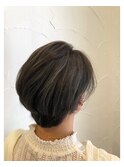 ショートスタイル×極細ハイライトカラー