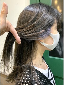 プチメゾントウキョウ(Petit Maison Tokyo) イヤリングカラー_ブルーシルバー