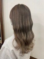 エンレイ(enRei)&nbsp;大人かわいいゆるふわ大きめカールヘーゼル髪質改善うるツヤ髪