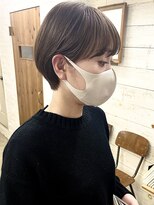 コス(kos)&nbsp;大人可愛い/ココアベージュ/グレージュカラー/ボブウルフ/黒髪