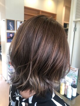 シャンプーボーイ ヒノ(SHAMPOO BOY Hino) ウルフ×アッシュ