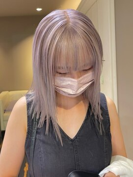 ベレーザ 渋谷(BELEZA) ba1401透明感ホワイトミルクティーブリーチオンカラーロングボブ